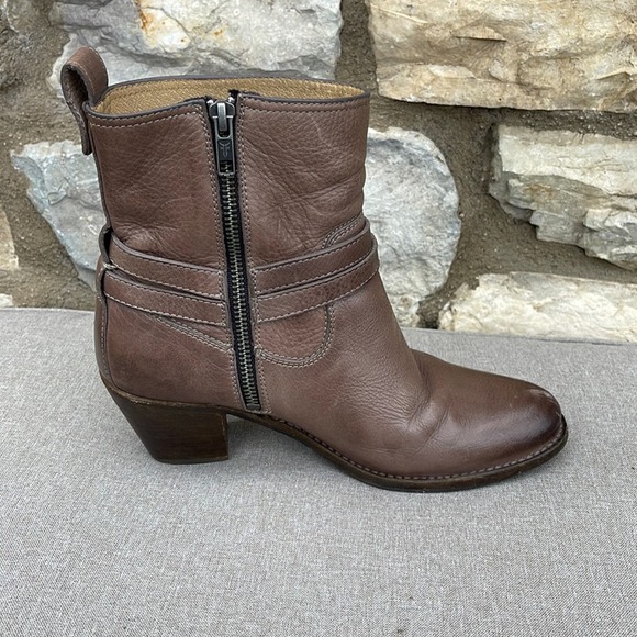 Frye brown western cowgirl ankle boots size 7.5 style B3476291 - Picture 2 of 14